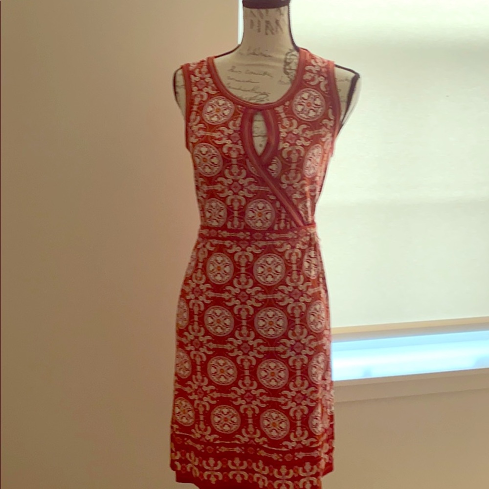 A-line business casual tie back dress